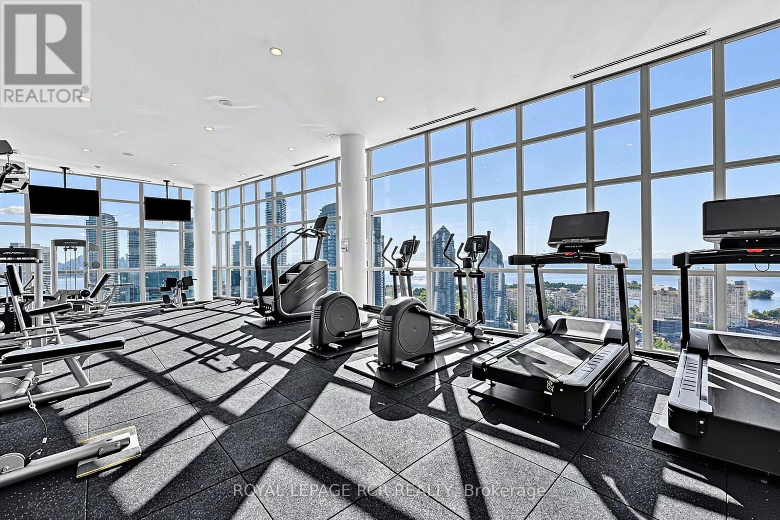 1022 - 165 Legion Road N, Toronto, Ontario M8Y 0B3 - Photo 25 - W13789030
