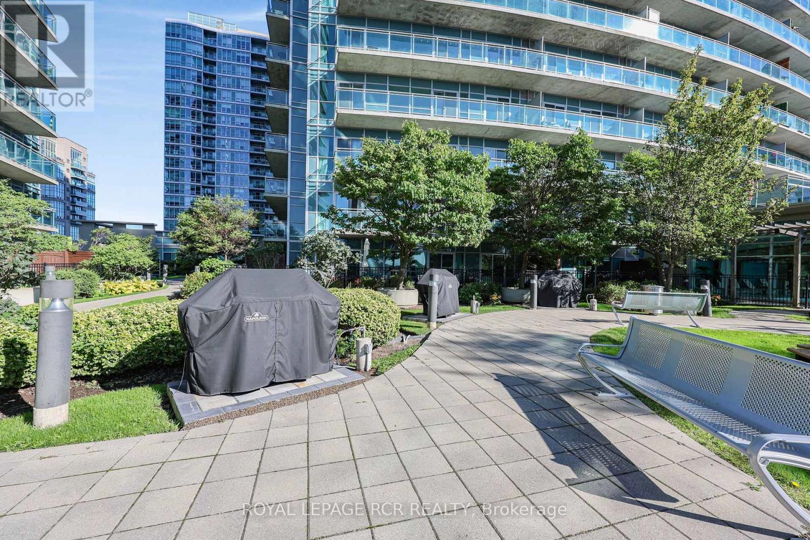 1022 - 165 Legion Road N, Toronto, Ontario M8Y 0B3 - Photo 30 - W13789030