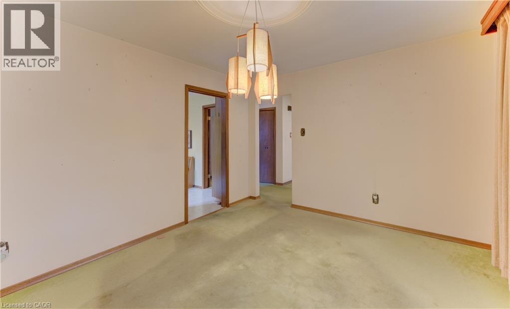 350 Coleridge Place, Waterloo, Ontario  N2L 2V8 - Photo 13 - 40862580