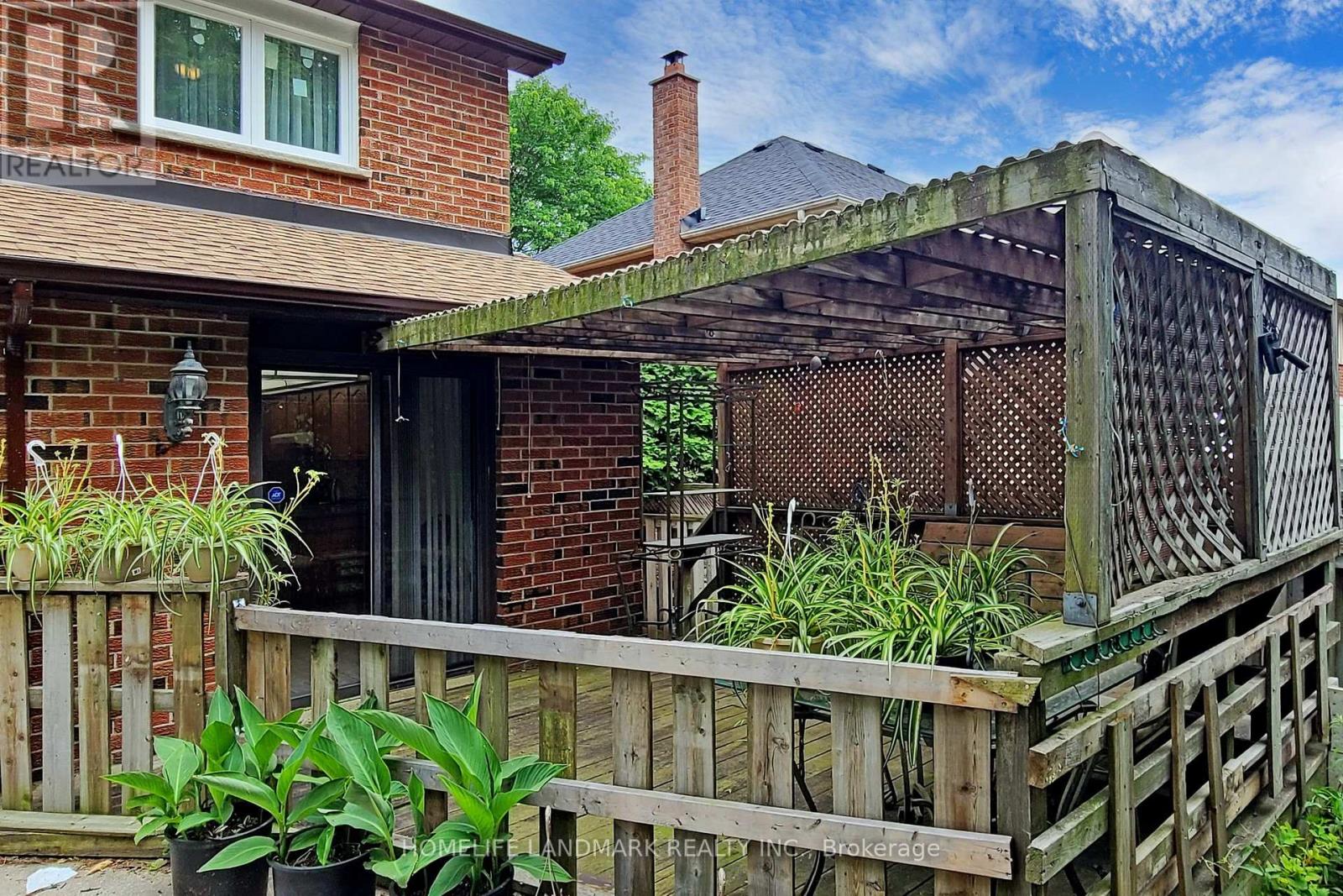 69 Windrush Trail, Toronto, Ontario  M1C 3Z9 - Photo 37 - E13742264