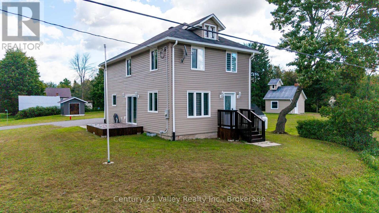 387 Sell Road, North Algona Wilberforce, Ontario  K8A 6W4 - Photo 18 - X13789078