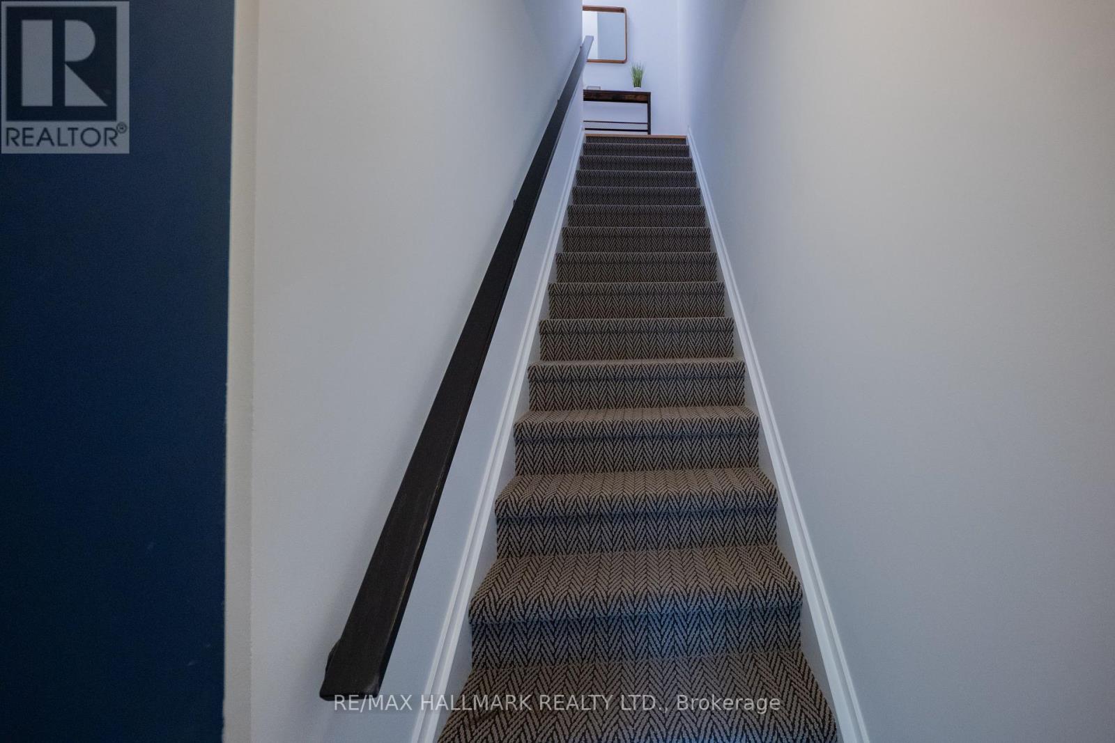 3 - 34 Boston Avenue, Toronto, Ontario  M4M 2T9 - Photo 3 - E13789064