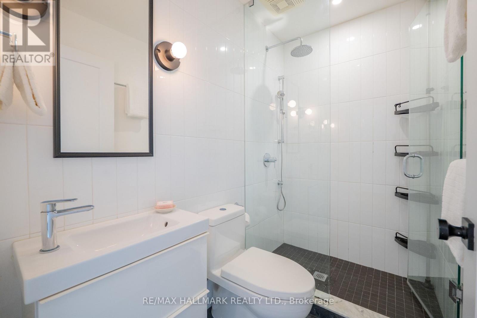 3 - 34 Boston Avenue, Toronto, Ontario  M4M 2T9 - Photo 31 - E13789064