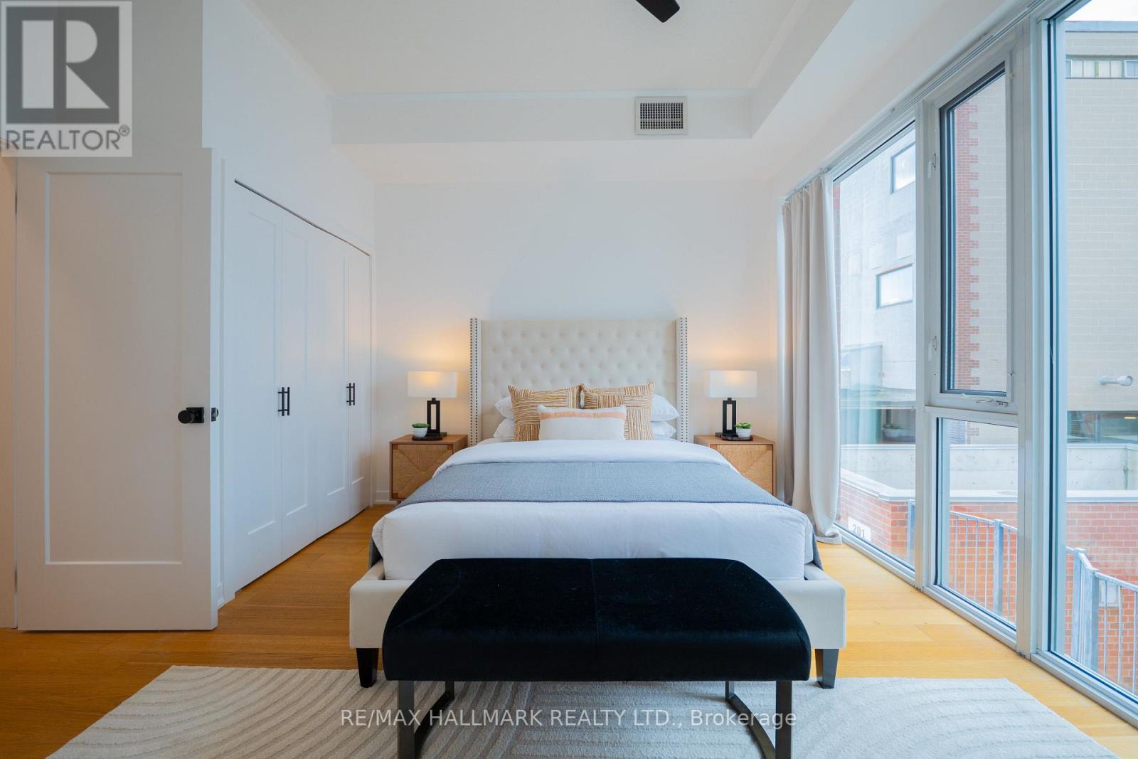 3 - 34 Boston Avenue, Toronto, Ontario  M4M 2T9 - Photo 34 - E13789064