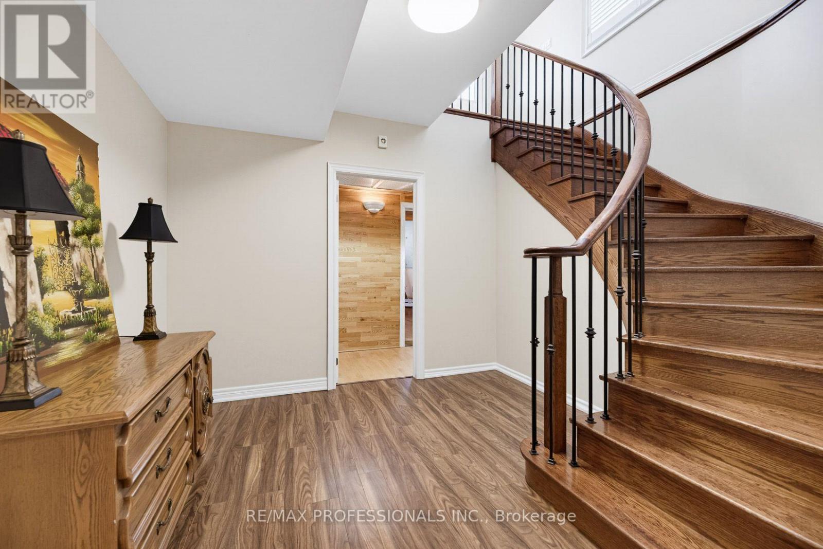 120 Isernia Crescent, Vaughan, Ontario  L4H 2Y9 - Photo 31 - N13789040