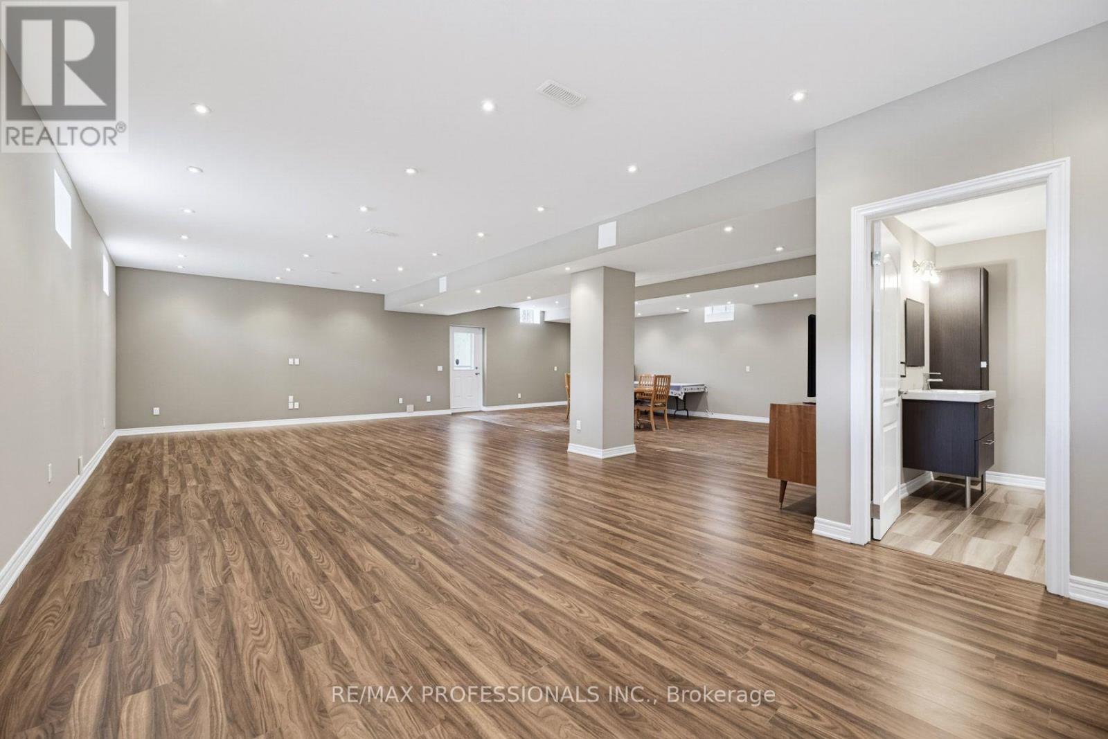 120 Isernia Crescent, Vaughan, Ontario  L4H 2Y9 - Photo 33 - N13789040