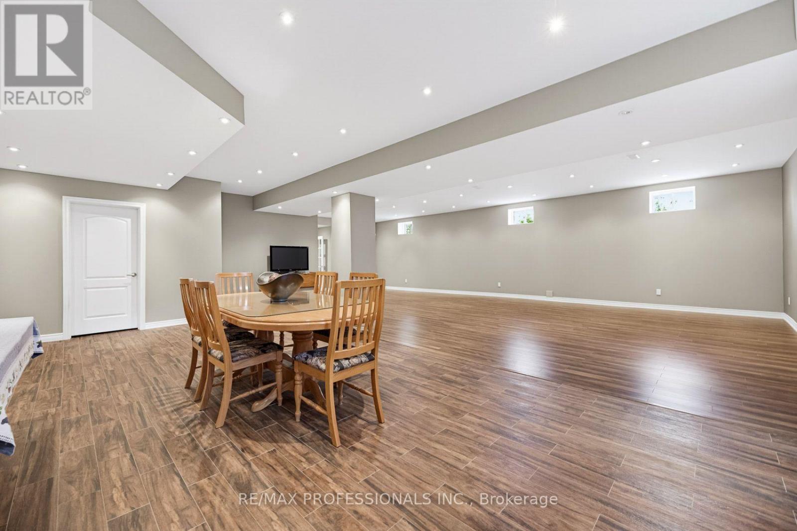 120 Isernia Crescent, Vaughan, Ontario  L4H 2Y9 - Photo 36 - N13789040