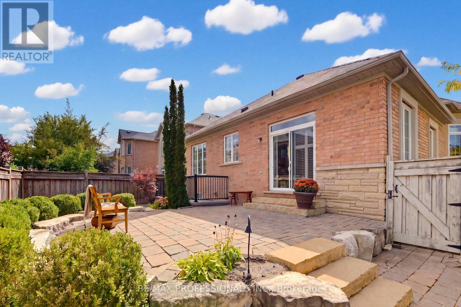 120 Isernia Crescent, Vaughan, Ontario  L4H 2Y9 - Photo 44 - N13789040
