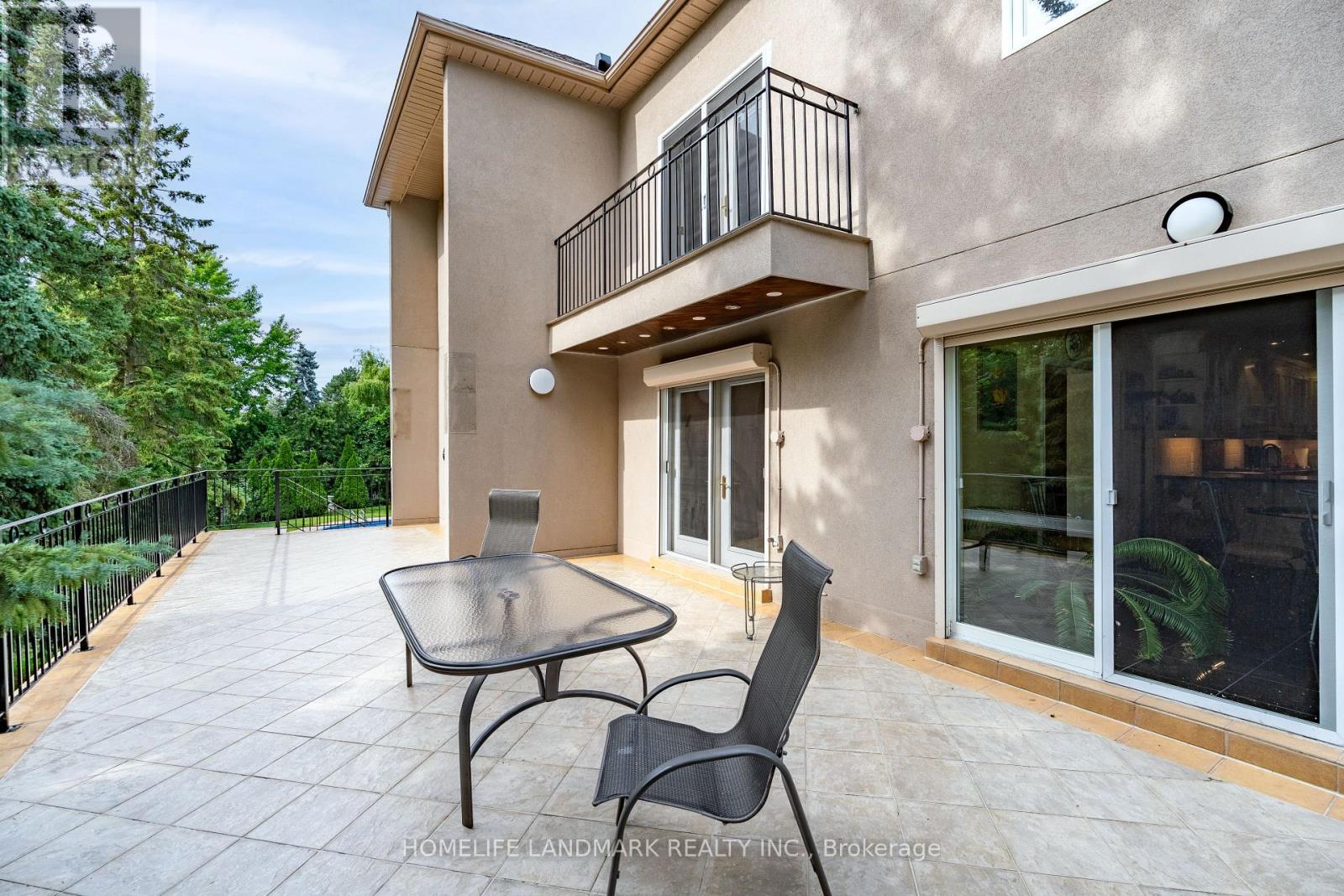 14 Meadow Heights Court, Vaughan, Ontario  L4J 1V6 - Photo 7 - N13789046