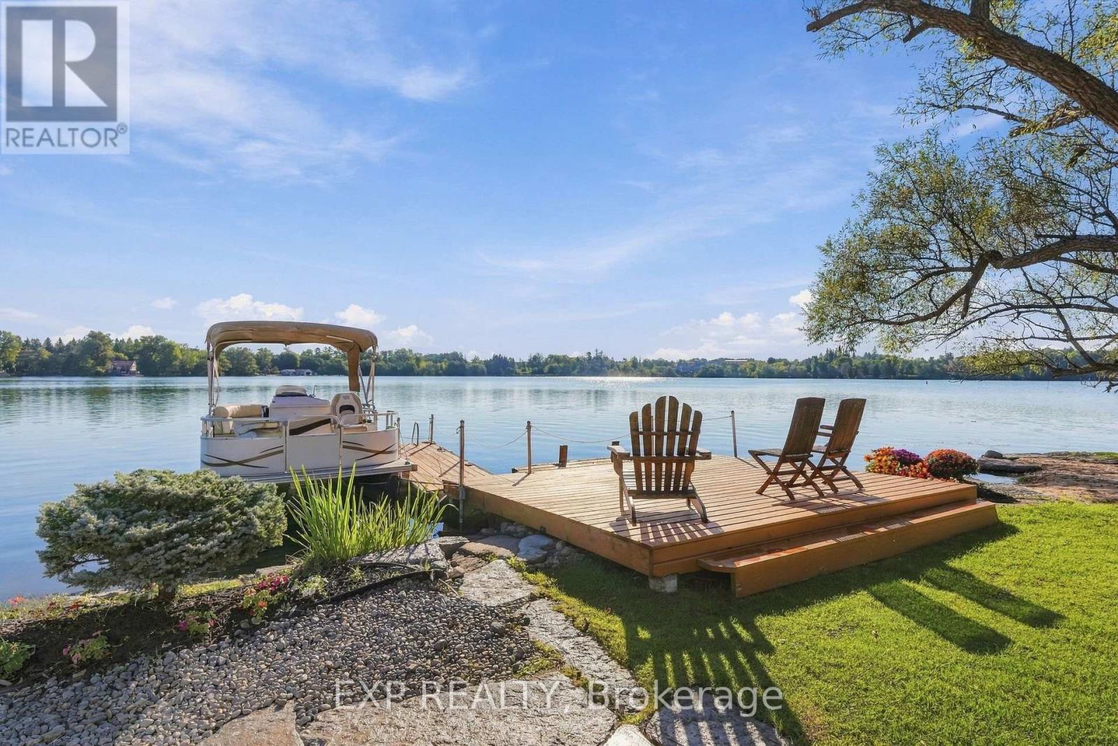 3 Willowbank Avenue, Richmond Hill, Ontario  L4E 3B4 - Photo 3 - N13789090