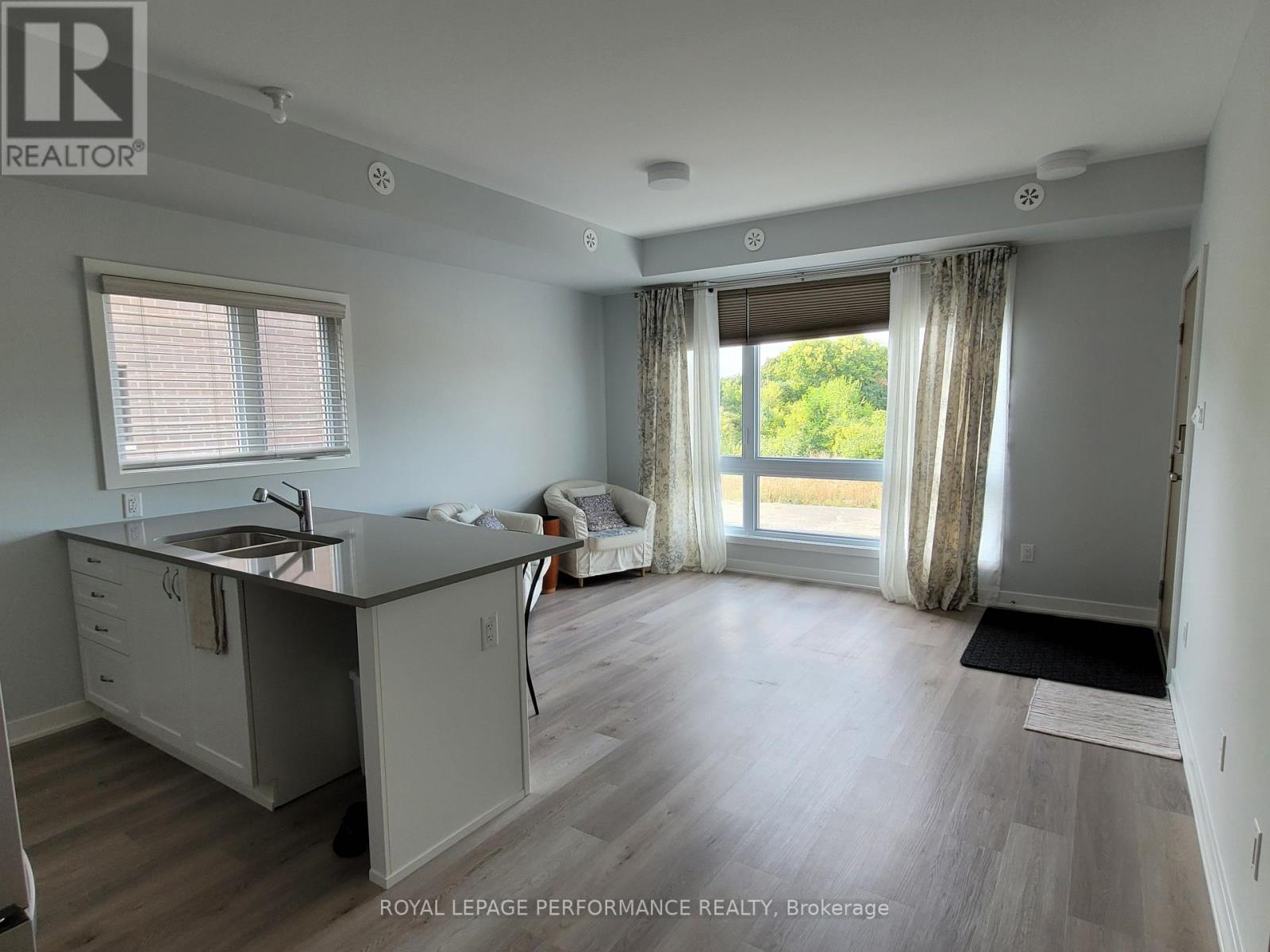 222 Mishi Private, Ottawa, Ontario  K1K 4E1 - Photo 12 - X13770010