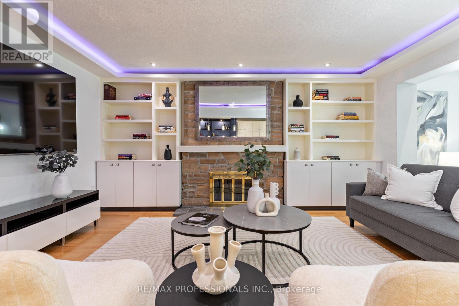 1259 Underwood Drive, Mississauga, Ontario  L4W 3M9 - Photo 10 - W13789050