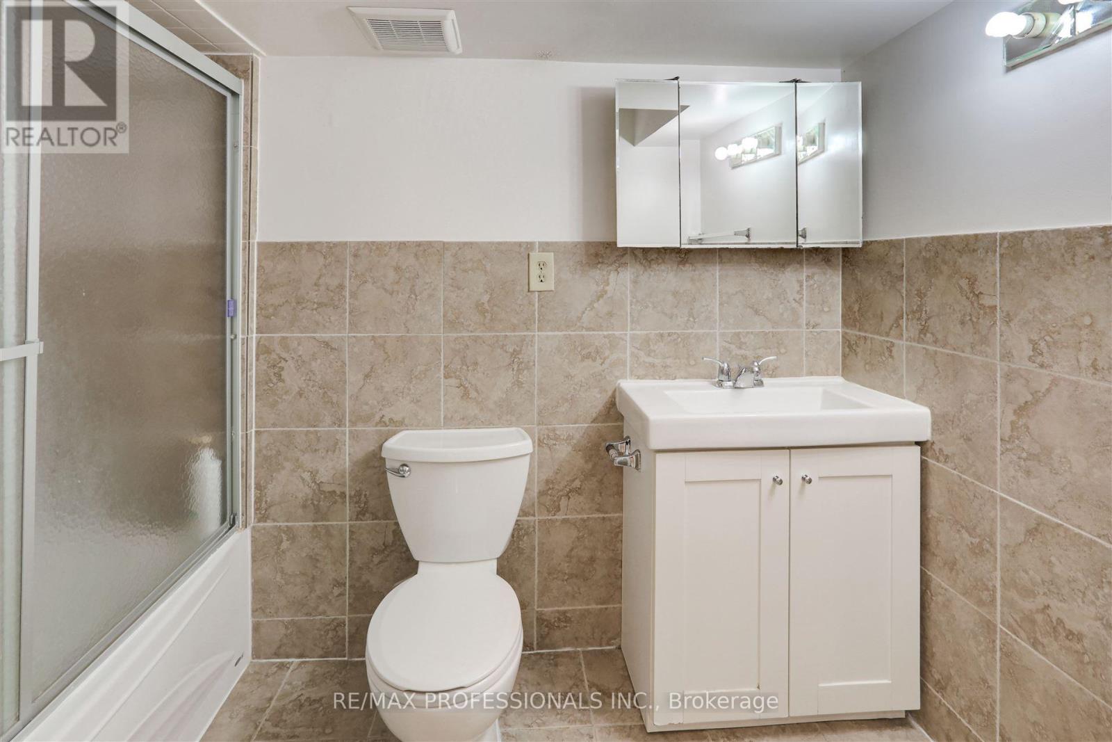 1259 Underwood Drive, Mississauga, Ontario  L4W 3M9 - Photo 32 - W13789050