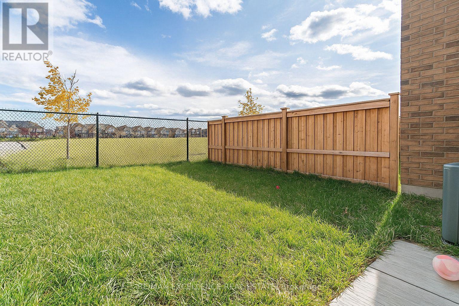 37 Dufay Road, Brampton, Ontario  L7A 4A2 - Photo 18 - W13789072