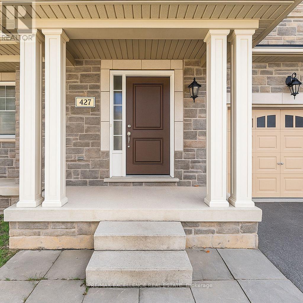 37 Dufay Road, Brampton, Ontario  L7A 4A2 - Photo 2 - W13789072