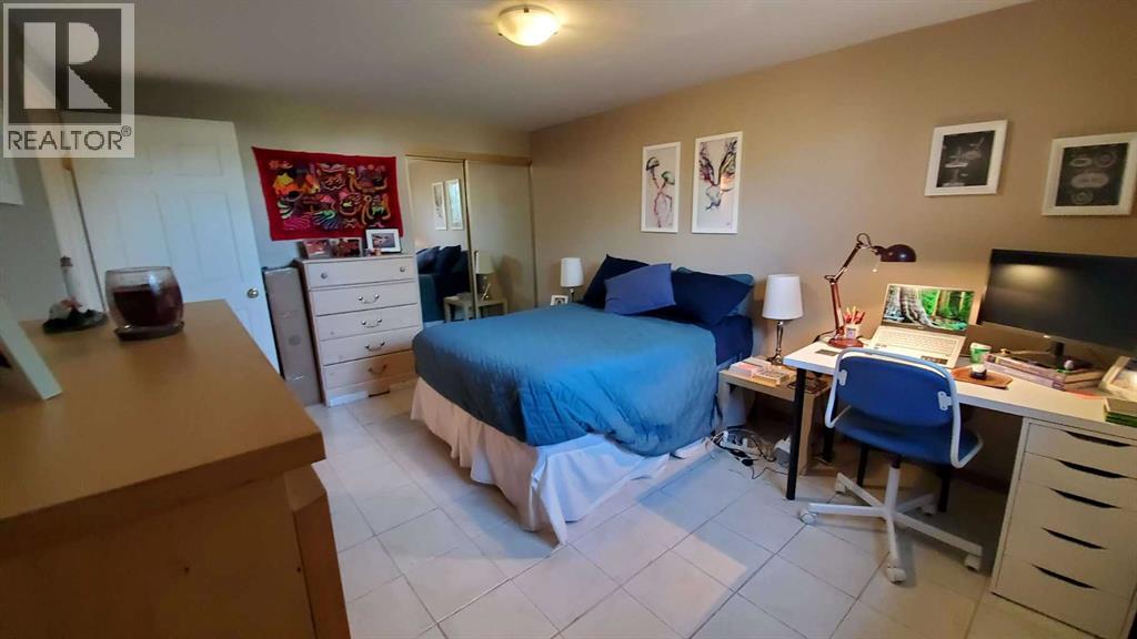 2457 22a Street NW, Calgary, Alberta  T2M 3X8 - Photo 27 - A2323007