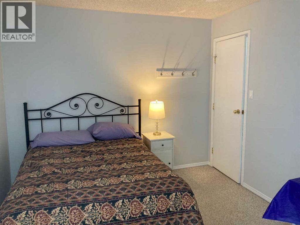 2457 22a Street NW, Calgary, Alberta  T2M 3X8 - Photo 22 - A2323007