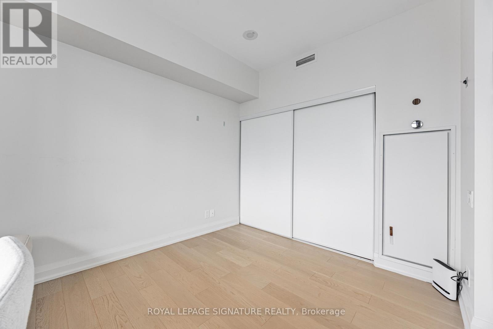 2406 - 33 Mill Street, Toronto, Ontario  M5A 3R3 - Photo 11 - C13789102