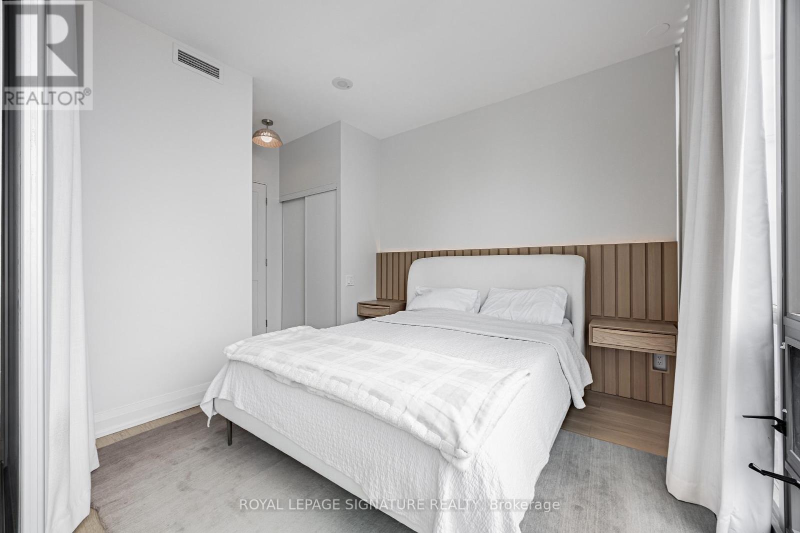 2406 - 33 Mill Street, Toronto, Ontario  M5A 3R3 - Photo 15 - C13789102
