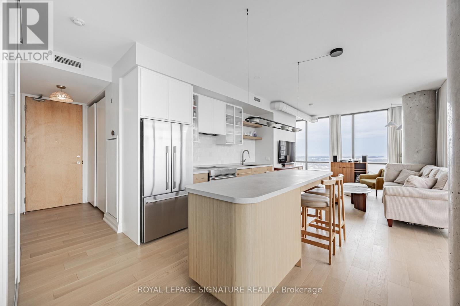 2406 - 33 Mill Street, Toronto, Ontario  M5A 3R3 - Photo 2 - C13789102