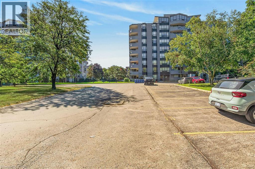 6 Village Green Boulevard Unit# 202, Stoney Creek, Ontario  L8G 5B7 - Photo 46 - 40863157