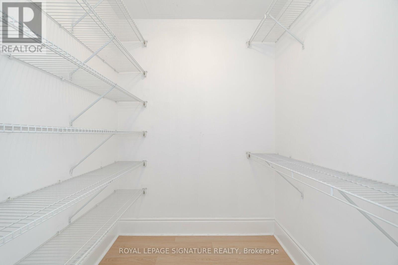 3028 - 3888 Duke Of York Boulevard, Mississauga, Ontario  L5B 4P5 - Photo 15 - W13789096
