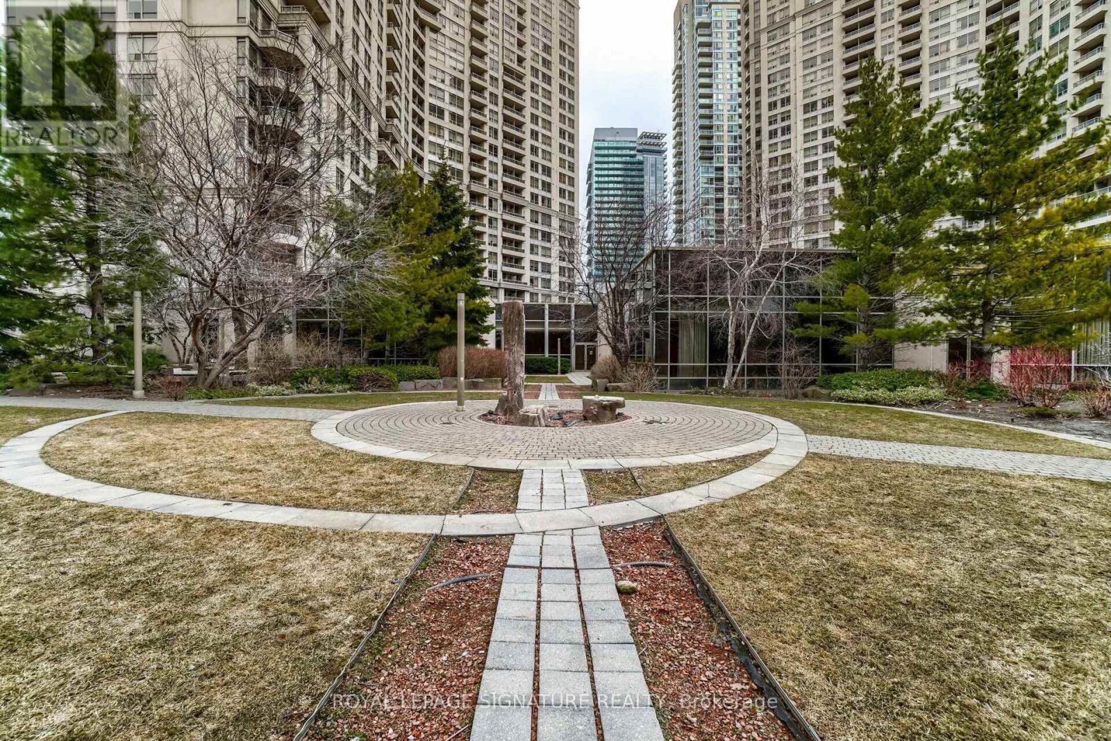 3028 - 3888 Duke Of York Boulevard, Mississauga, Ontario  L5B 4P5 - Photo 36 - W13789096