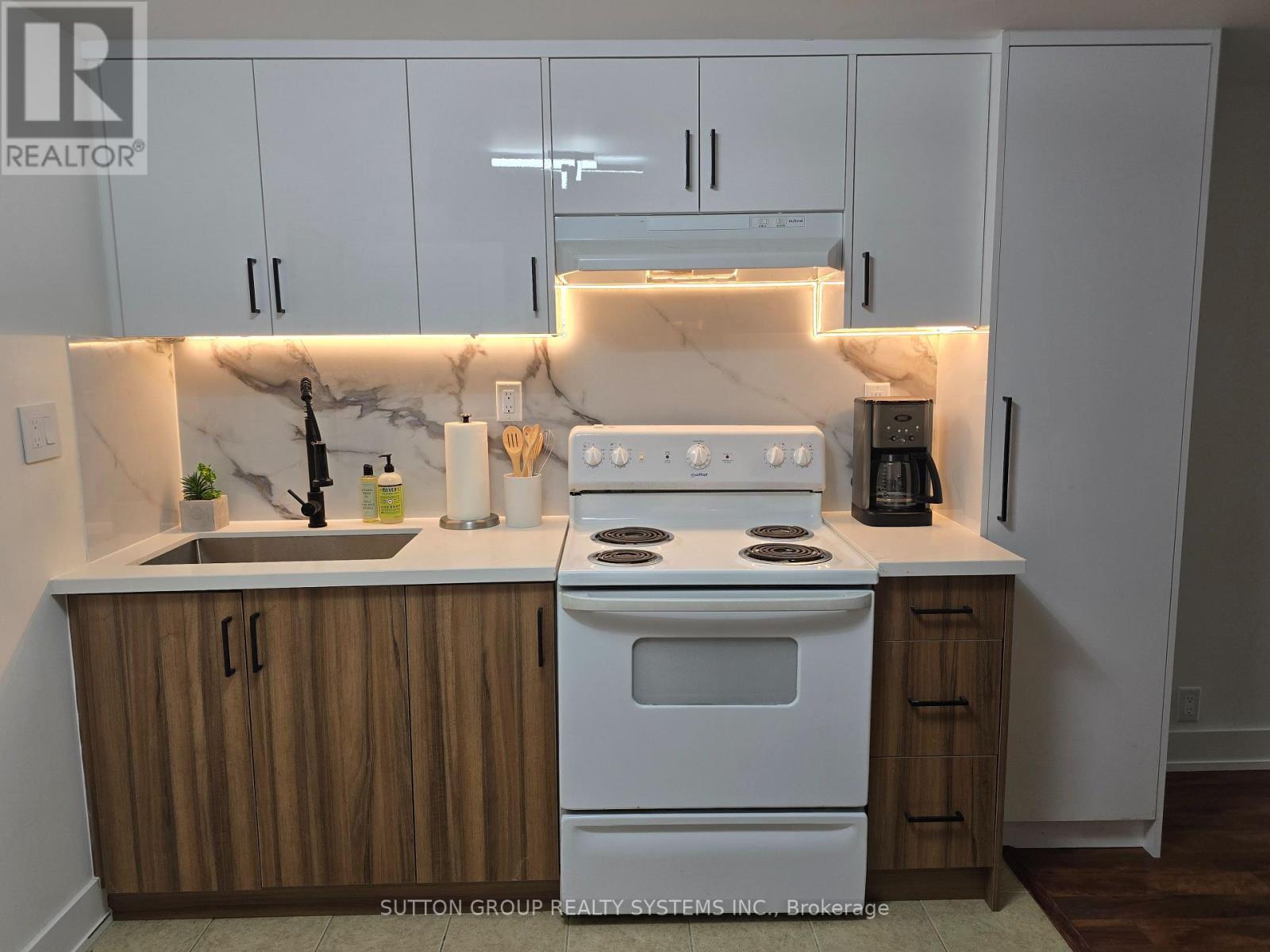 1 - 2886 Lake Shore Boulevard W, Toronto, Ontario  M8V 1J1 - Photo 7 - W13726326