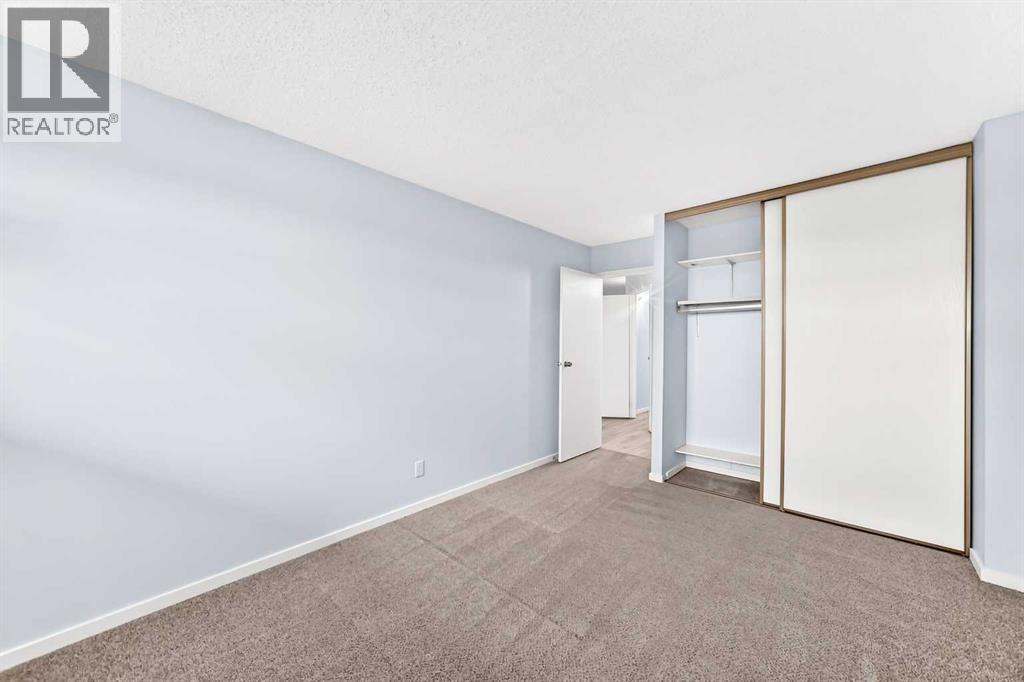 517, 5 Berkeley Place W photo 11