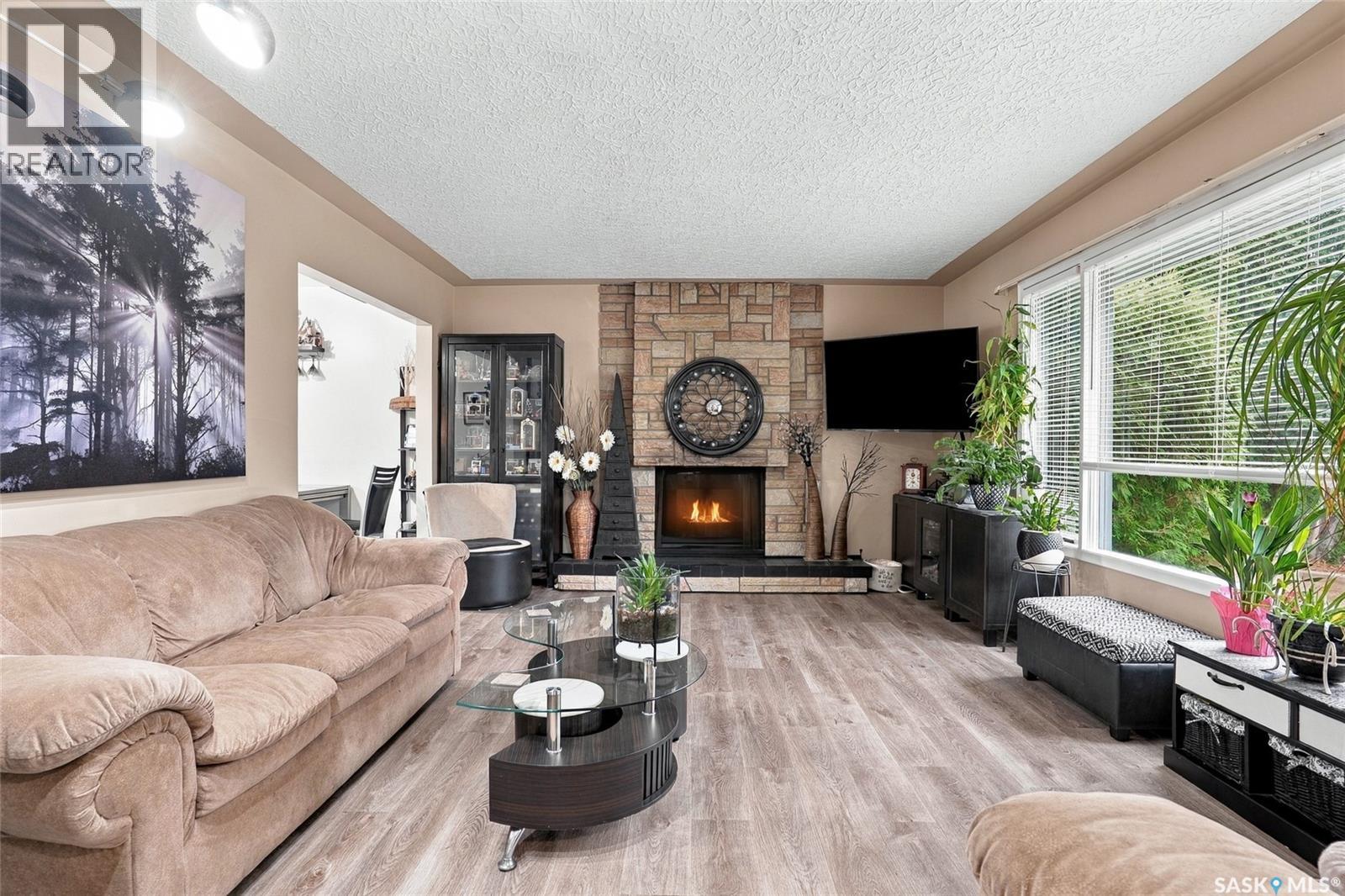 2107 Cumberland Avenue S, Saskatoon, Saskatchewan  S7J 1Z2 - Photo 4 - SK048583