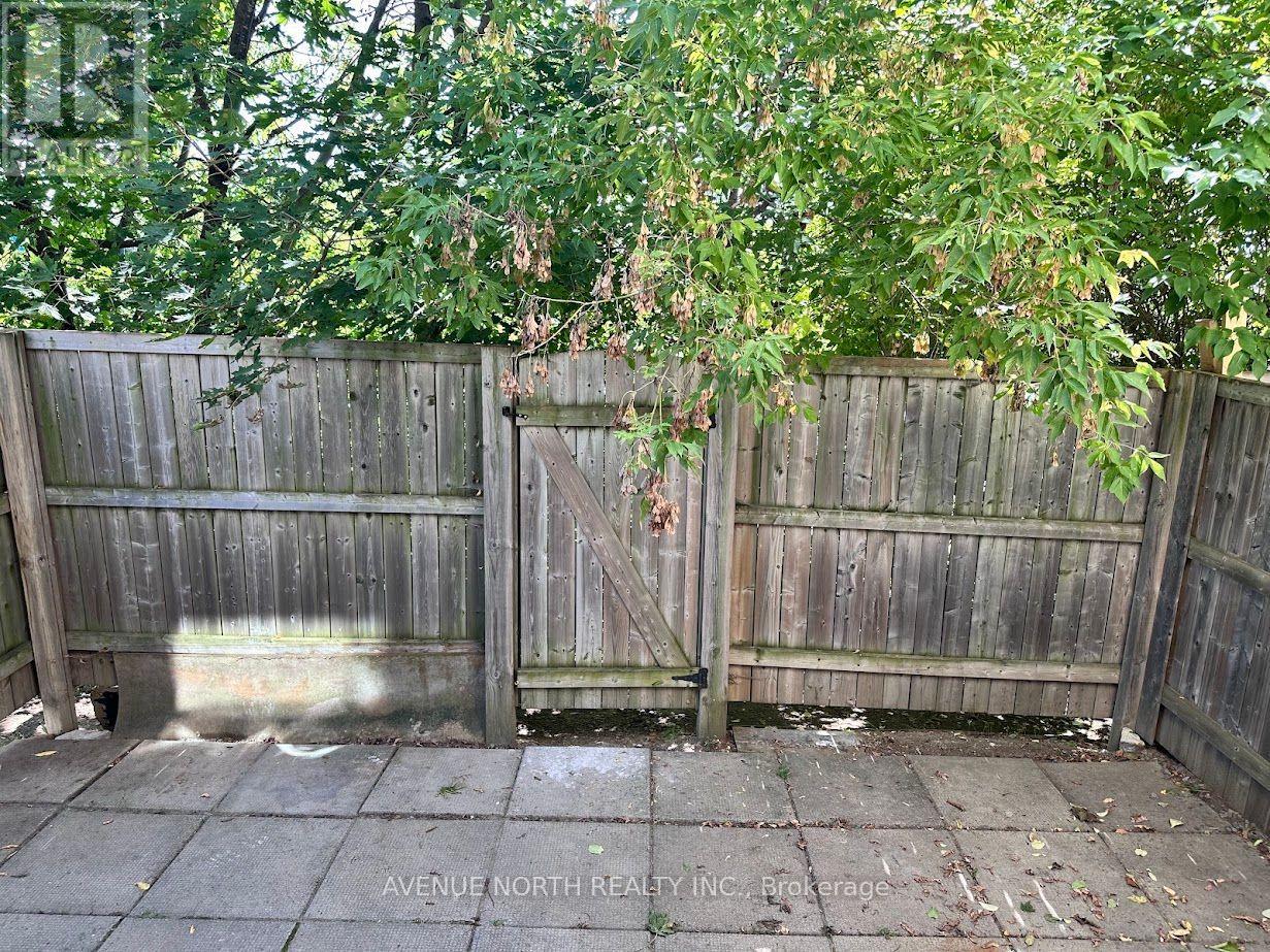 7 - 1370 Foxwell Street, Ottawa, Ontario K1B 5J2 - Photo 5 - X13789126