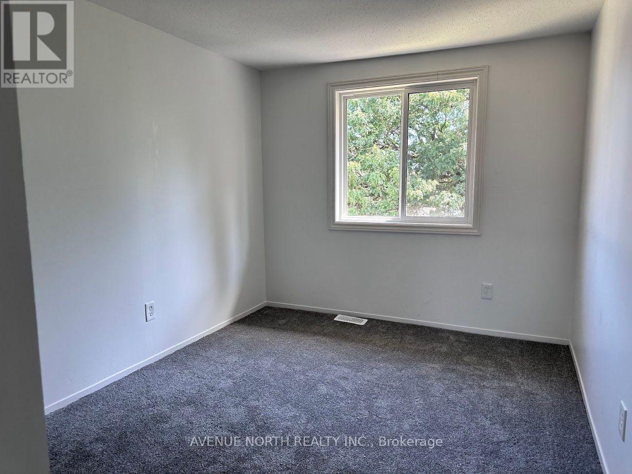 1469 Foxwell Street, Ottawa, Ontario K1B 5J5 - Photo 13 - X13789128