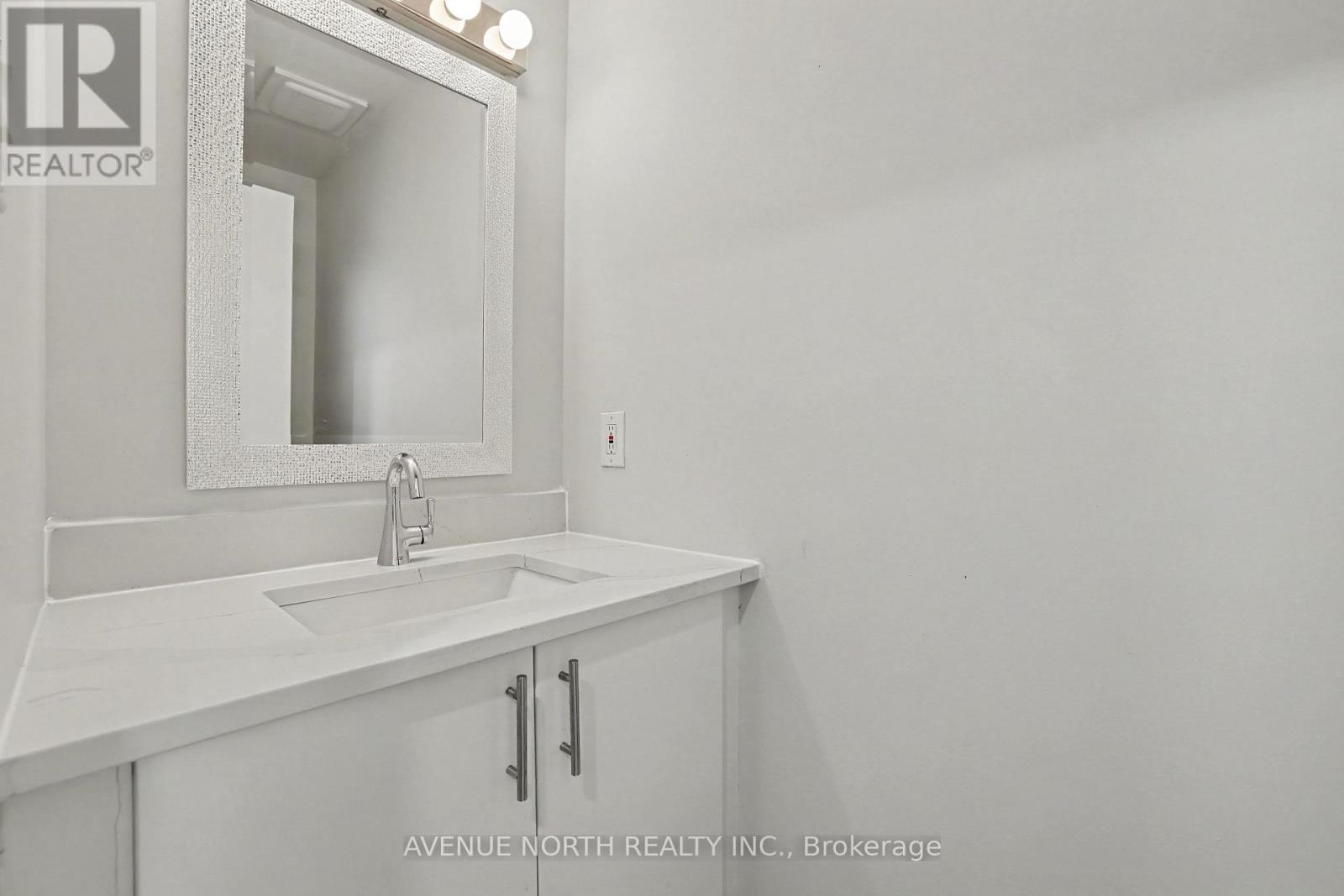 85 Birmingham Private N, Ottawa, Ontario  K2H 9P2 - Photo 17 - X13789144