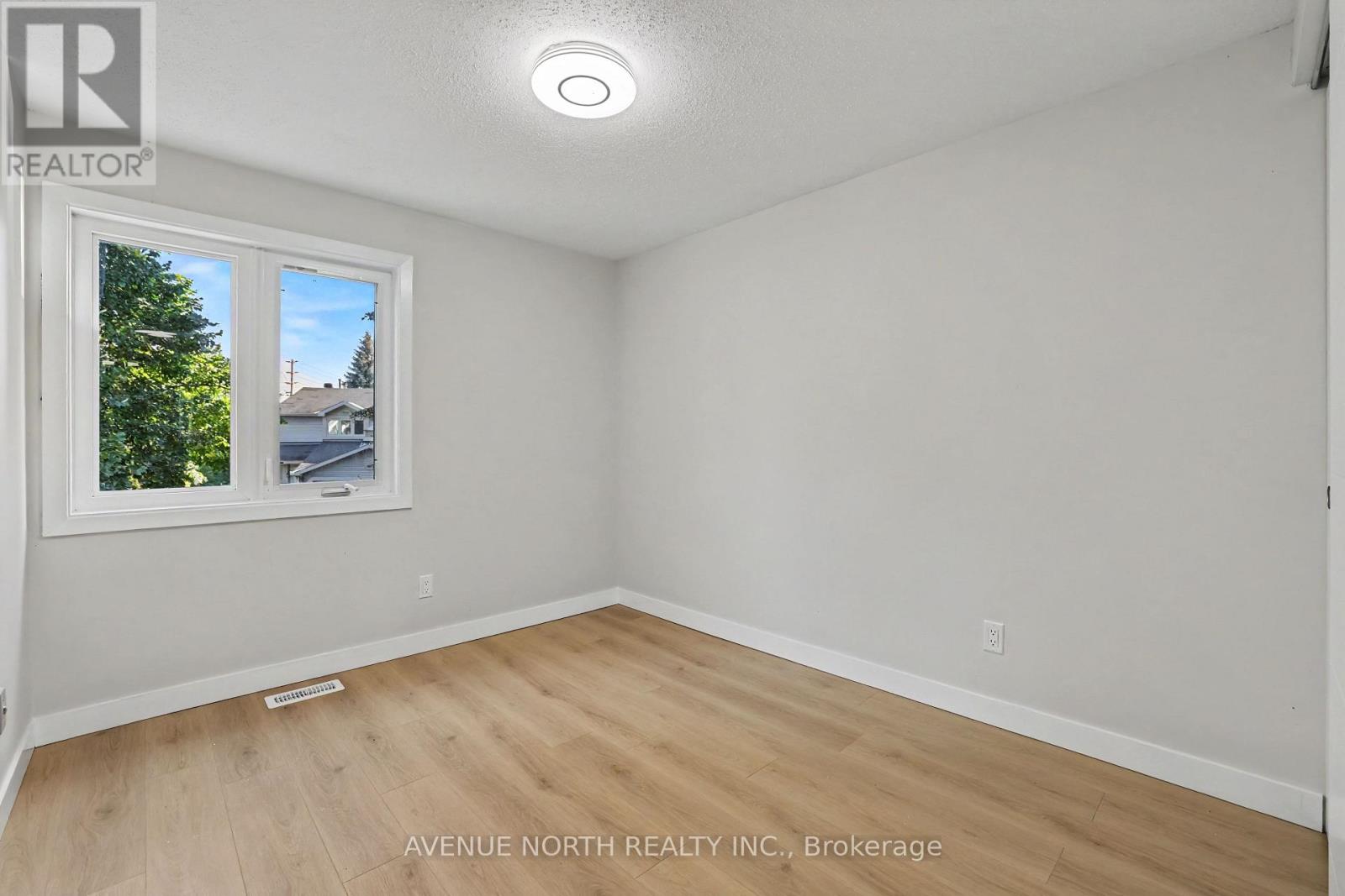 85 Birmingham Private N, Ottawa, Ontario  K2H 9P2 - Photo 23 - X13789144