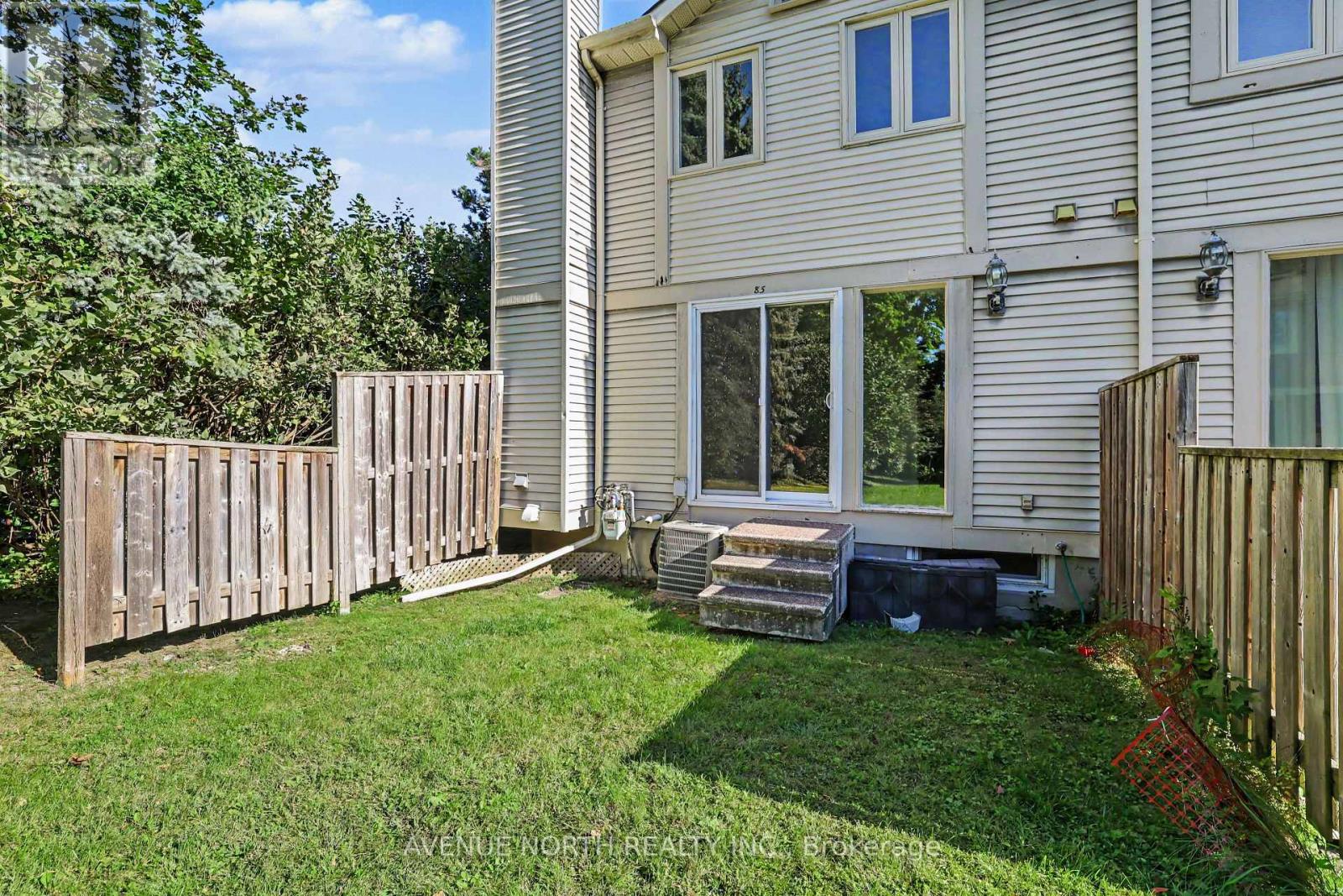 85 Birmingham Private N, Ottawa, Ontario  K2H 9P2 - Photo 30 - X13789144