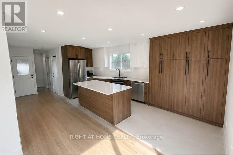 Main - 113 Crocus Drive, Toronto, Ontario  M1R 4T4 - Photo 3 - E13789118