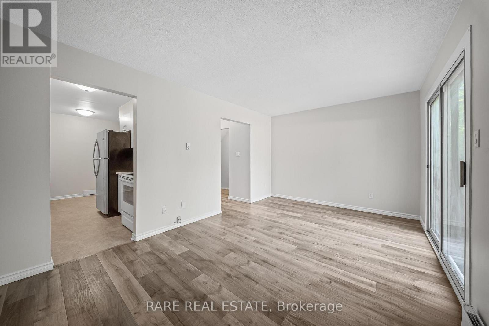 18 - 221 Ormond Drive, Oshawa, Ontario  L1G 6T7 - Photo 6 - E13789122