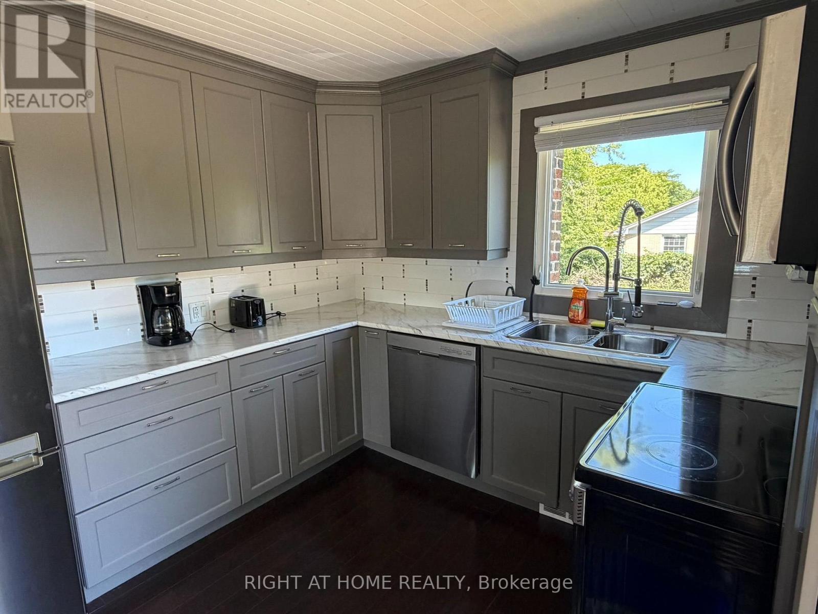 144 Baseline Road W, London South, Ontario  N6J 1V7 - Photo 24 - X13783010