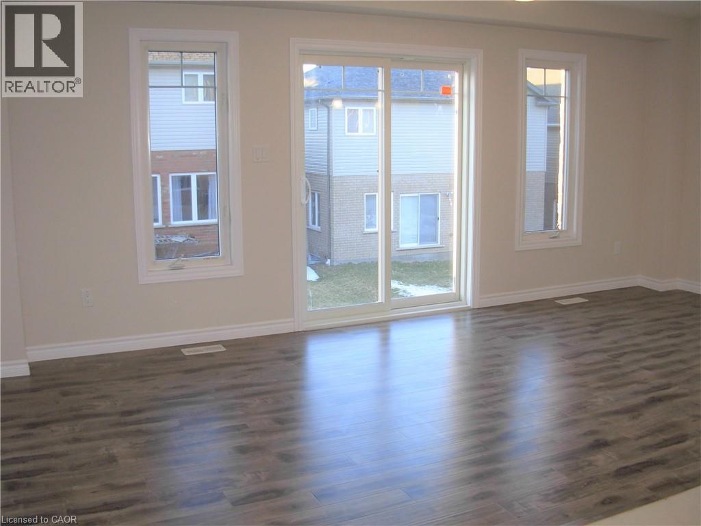 54 Eliza Avenue, Kitchener, Ontario  N2E 0C1 - Photo 5 - 40863838