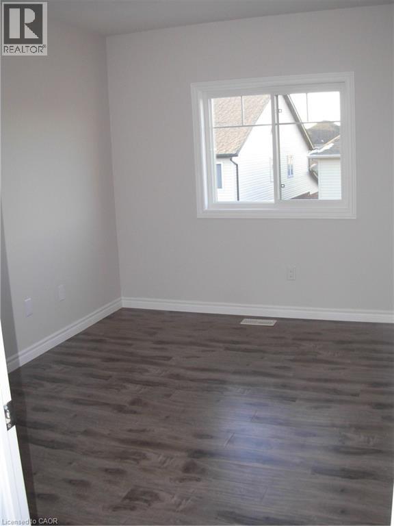 54 Eliza Avenue, Kitchener, Ontario  N2E 0C1 - Photo 8 - 40863838