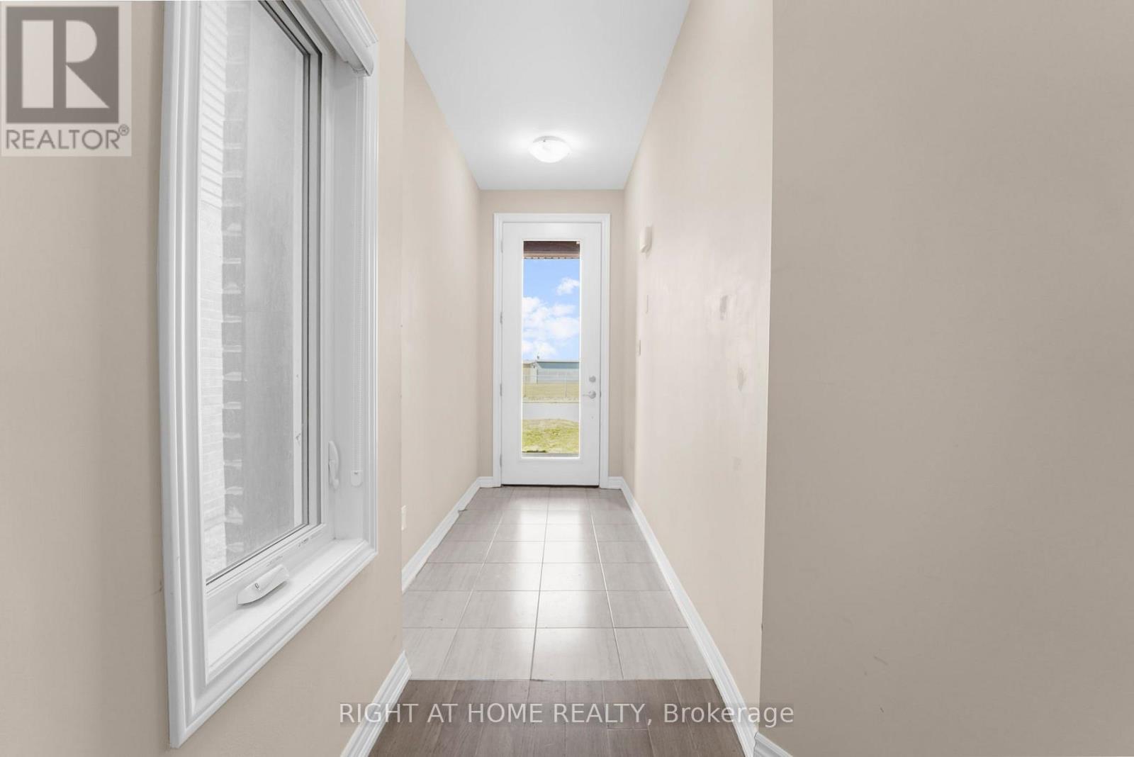 107 Louise Street, Welland, Ontario  L3B 0J8 - Photo 3 - X13789156