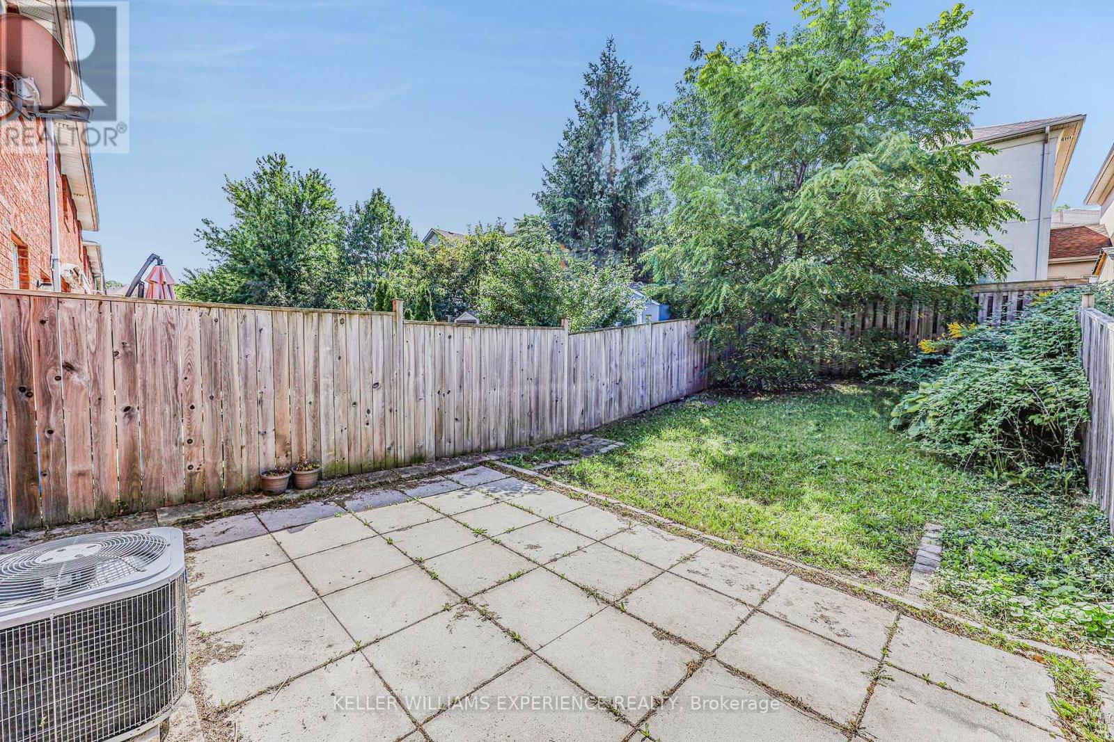 201 Stanley Street, Barrie, Ontario  L4M 6X9 - Photo 38 - S13779014