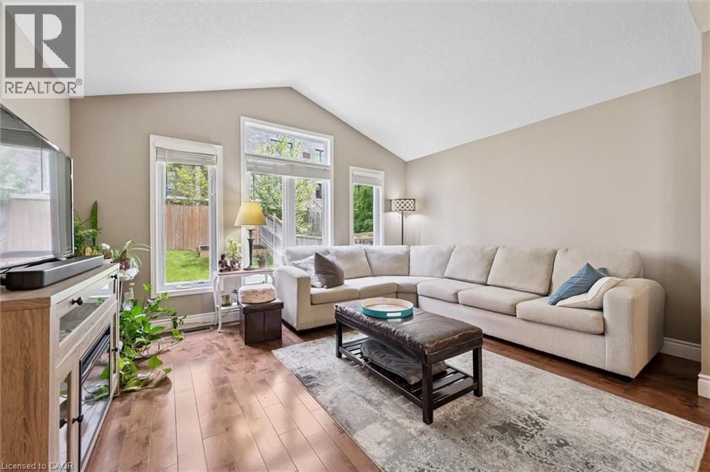 973 Creekside Drive, Waterloo, Ontario  N2V 2W5 - Photo 16 - 40832226