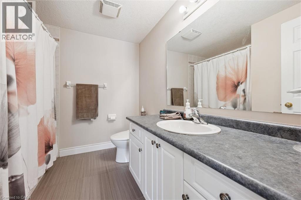 973 Creekside Drive, Waterloo, Ontario  N2V 2W5 - Photo 31 - 40832226