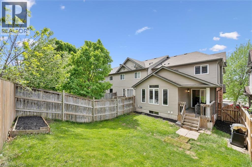 973 Creekside Drive, Waterloo, Ontario  N2V 2W5 - Photo 39 - 40832226