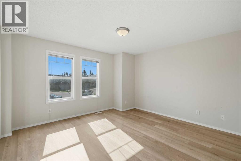 55 Panatella Park, Calgary, Alberta  T3K 6L5 - Photo 13 - A2345716