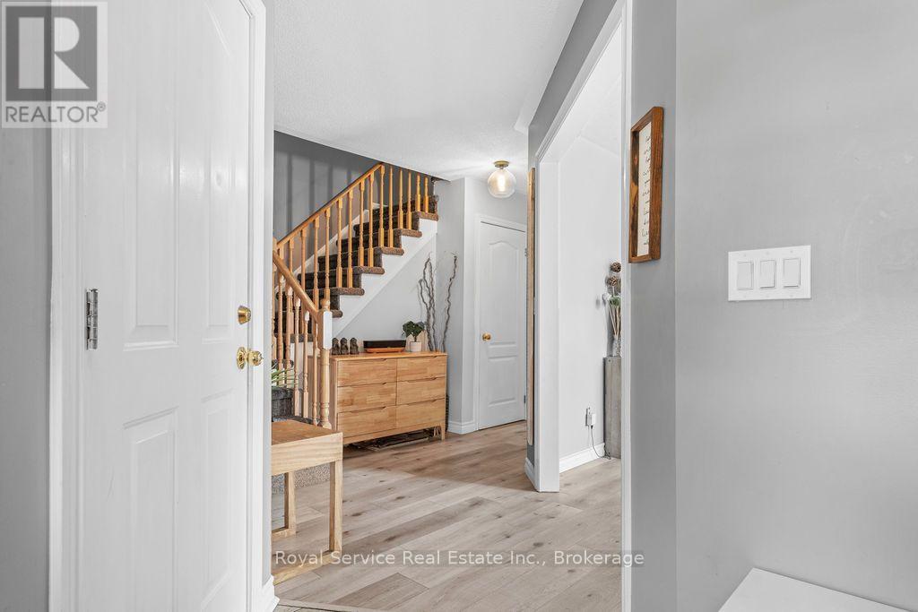 248 Ruttan Terrace, Cobourg, Ontario  K9A 5X6 - Photo 4 - X13789212
