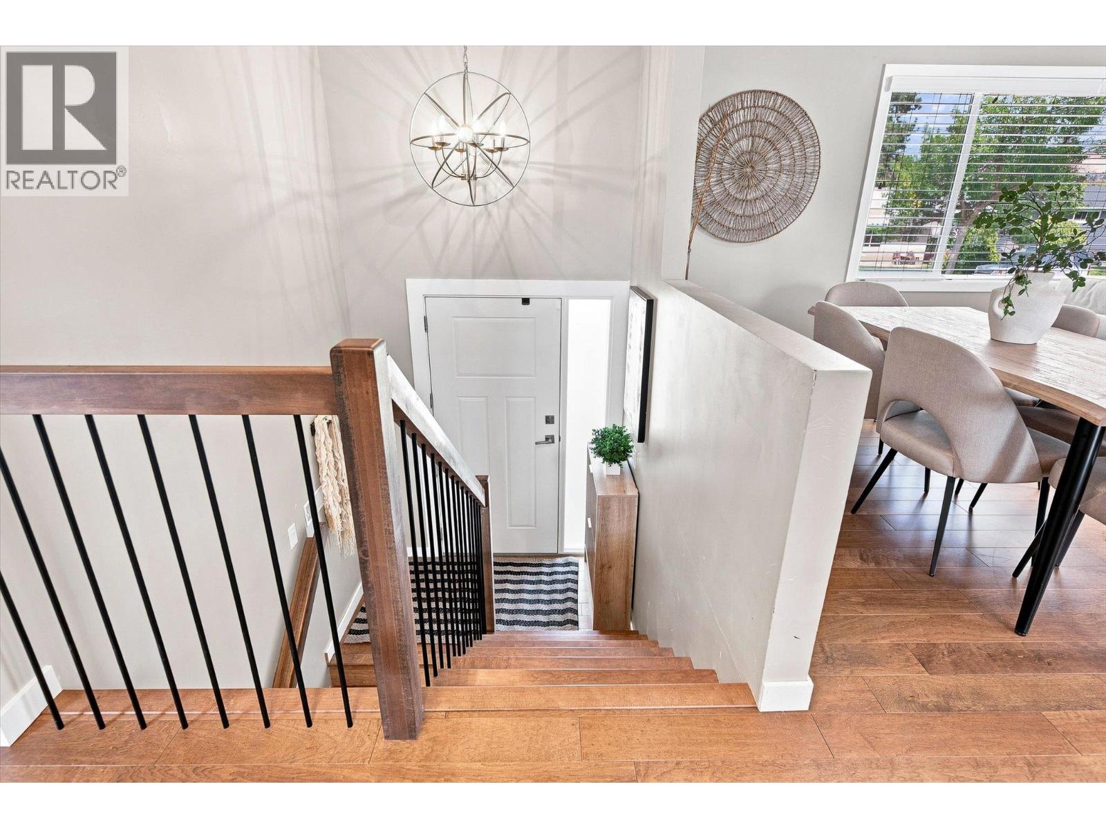 295 Husch Road, Kelowna, British Columbia  V1X 1M9 - Photo 6 - 10400431