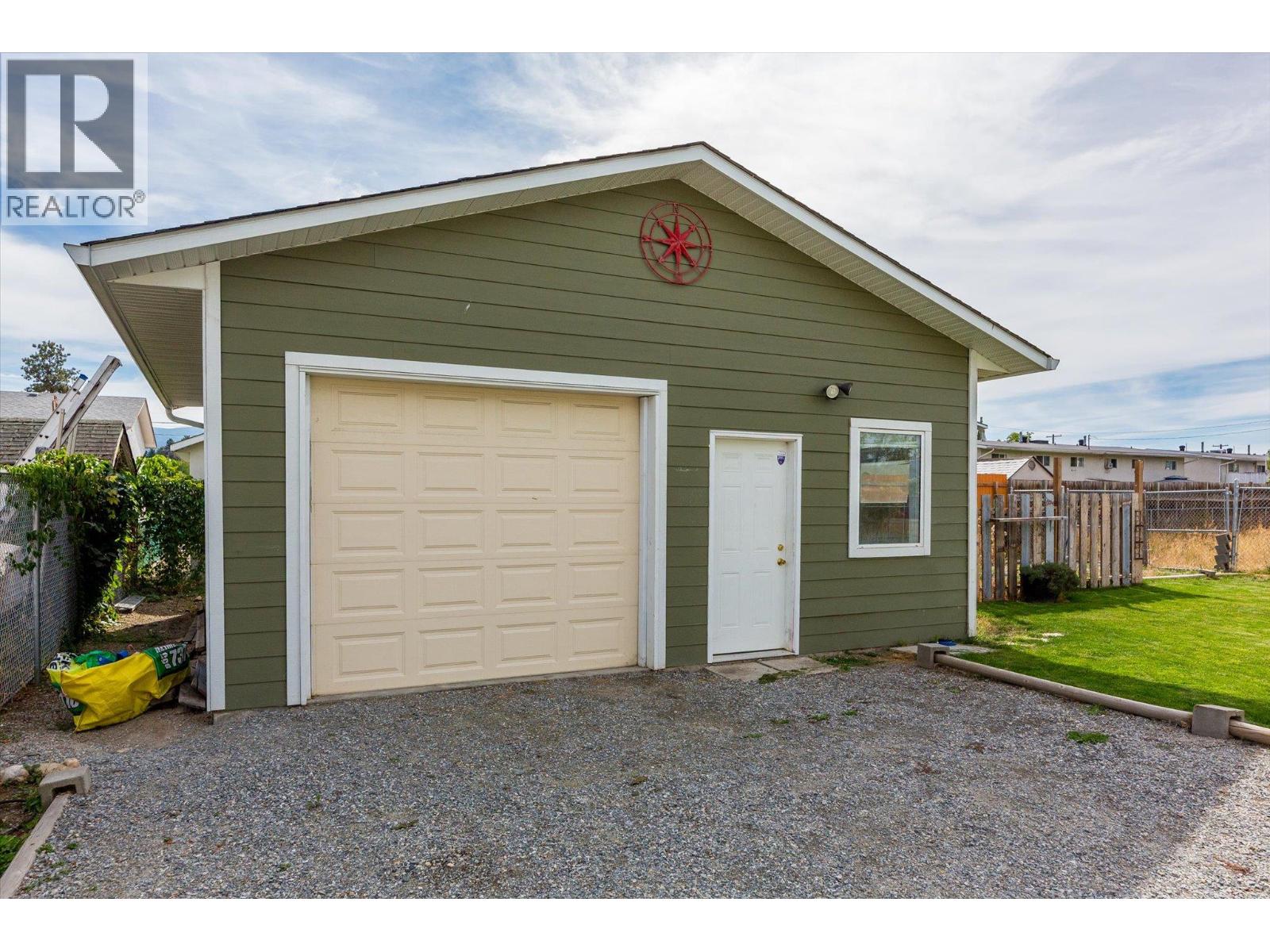 295 Husch Road, Kelowna, British Columbia  V1X 1M9 - Photo 31 - 10400431