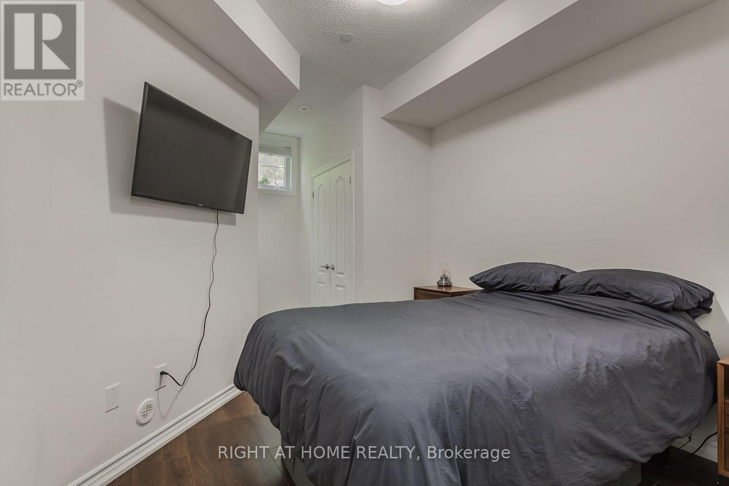 22 - 39 Drewry Avenue, Toronto, Ontario  M2M 0B4 - Photo 11 - C13789164
